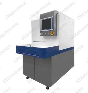 半導(dǎo)體快速退火爐（RTP）是一種特殊的加熱設(shè)備，能夠在短時間內(nèi)將半導(dǎo)體材料迅速加熱到高溫，并通過快速冷卻的方式使其達(dá)到非常高的溫度梯度?？焖偻嘶馉t在半導(dǎo)體材料制造中廣泛應(yīng)用，如CMOS器件后端制程、GaN薄膜制備、SiC材料晶體生長以及拋光后退火等。