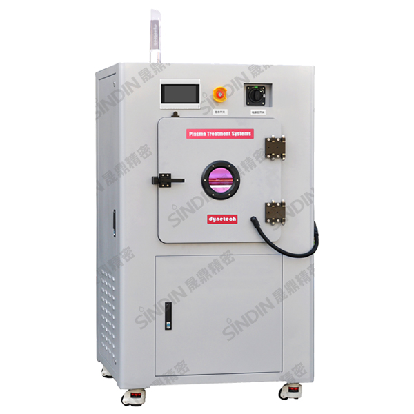 在等離子清洗機(jī)處理過程中，選擇合適的處理氣體種類是至關(guān)重要的。不同的氣體對材料表面的作用方式和效果不同，因此需要根據(jù)被處理材料的性質(zhì)和要求選擇合適的處理氣體。